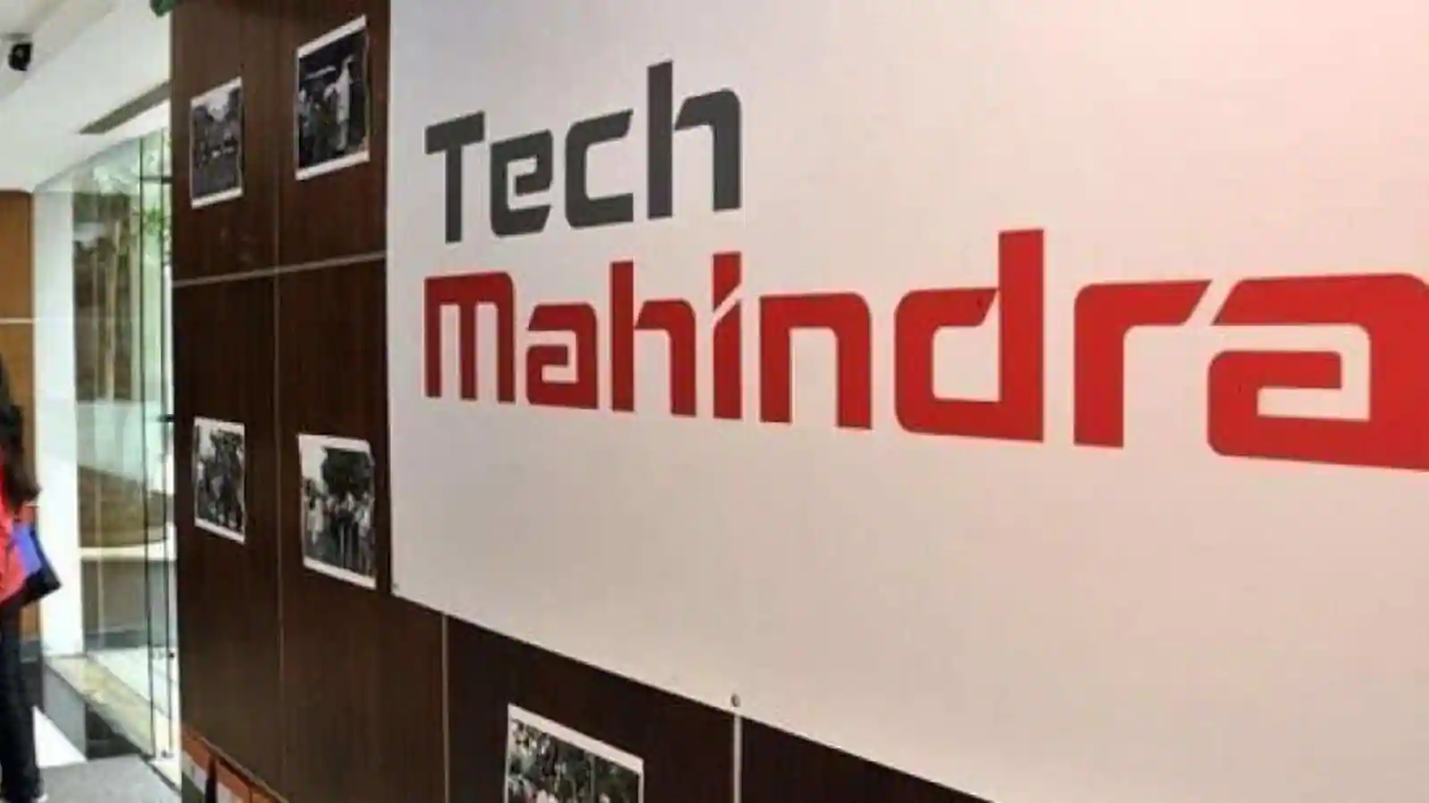 Tech Mahindra CEO Gurnani Supports Side Jobs Amid Spat Over Moonlighting